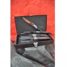 Bloc couteau à steak noir - 39,99 €